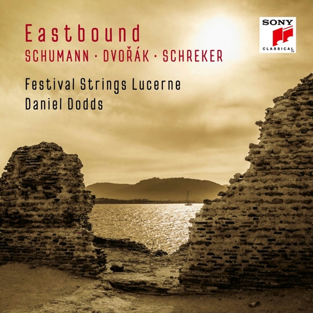 Festival Strings Lucerne & Daniel Dodds: Eastbound: Schumann, Dvorak, Schreker