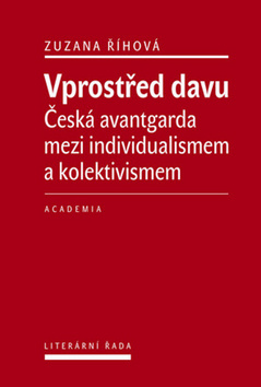 Vprostřed davu