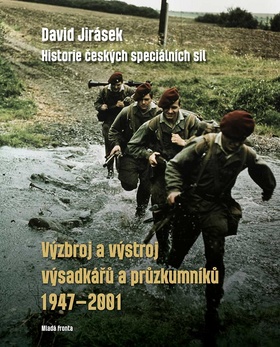 Výzbroj a výstroj výsadkářů a průzkumníků 1947–2001