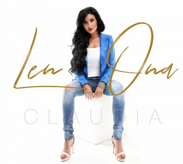 Claudia: Len Ona